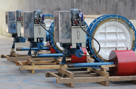 Фторированный клапан - бабочка с пневматической футеровкой: промышленный клапан с коррозионной стойкостью и эффективным управлением